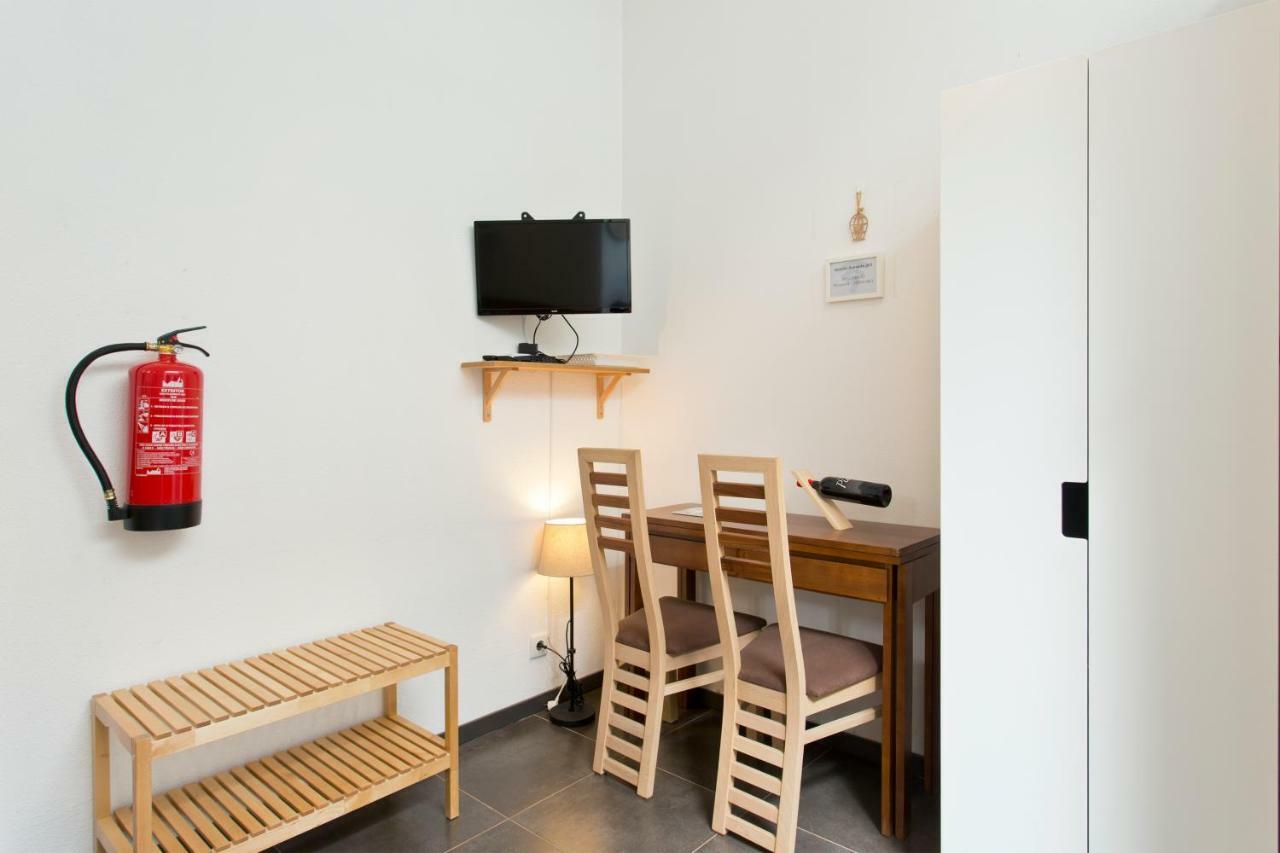 Host Wise - Cozy Quiet Flat - Trindade Station Daire Porto Dış mekan fotoğraf